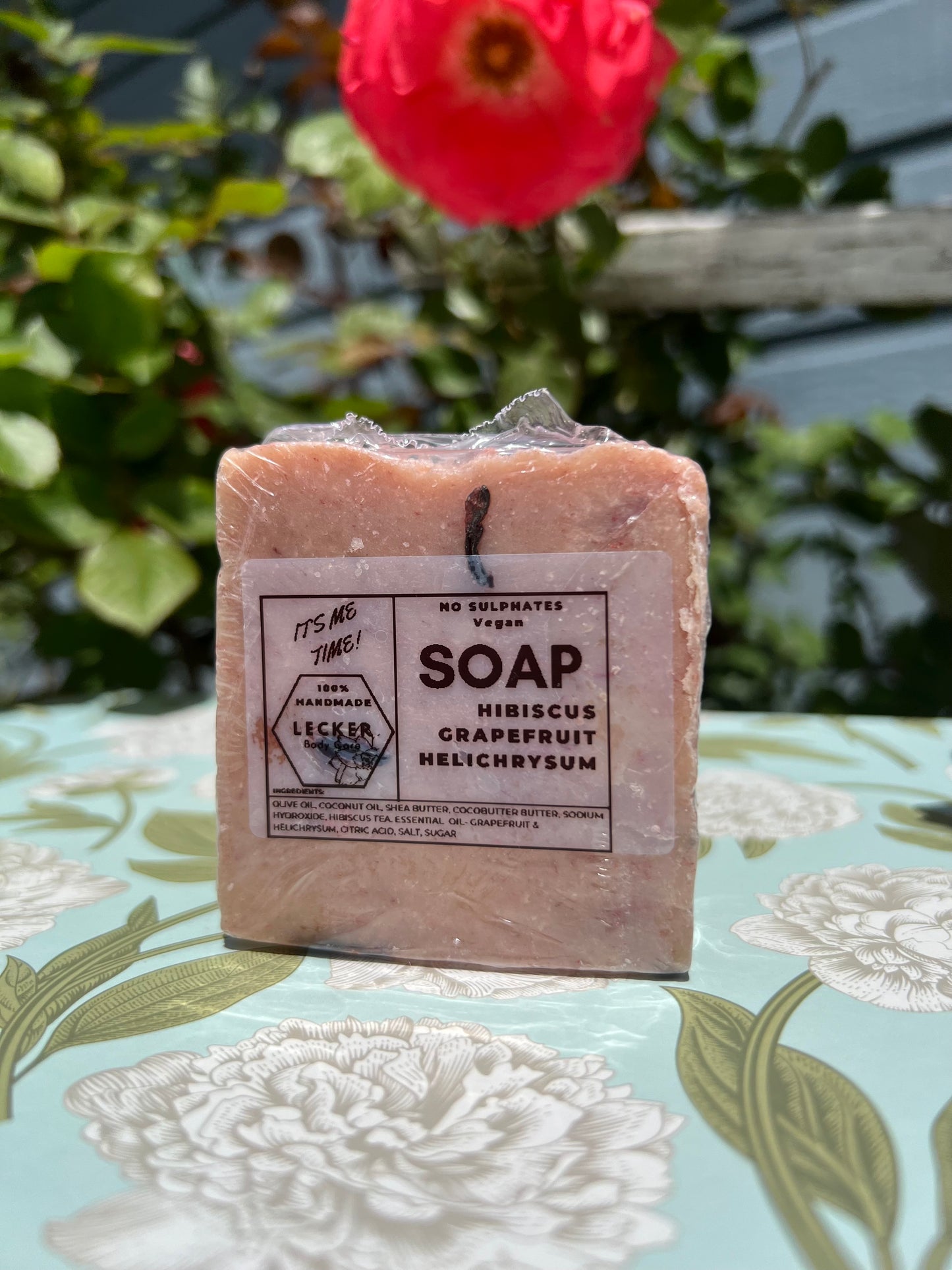 Hibiscus Grapefruit & Helichrysum - Handcrafted Face Soap