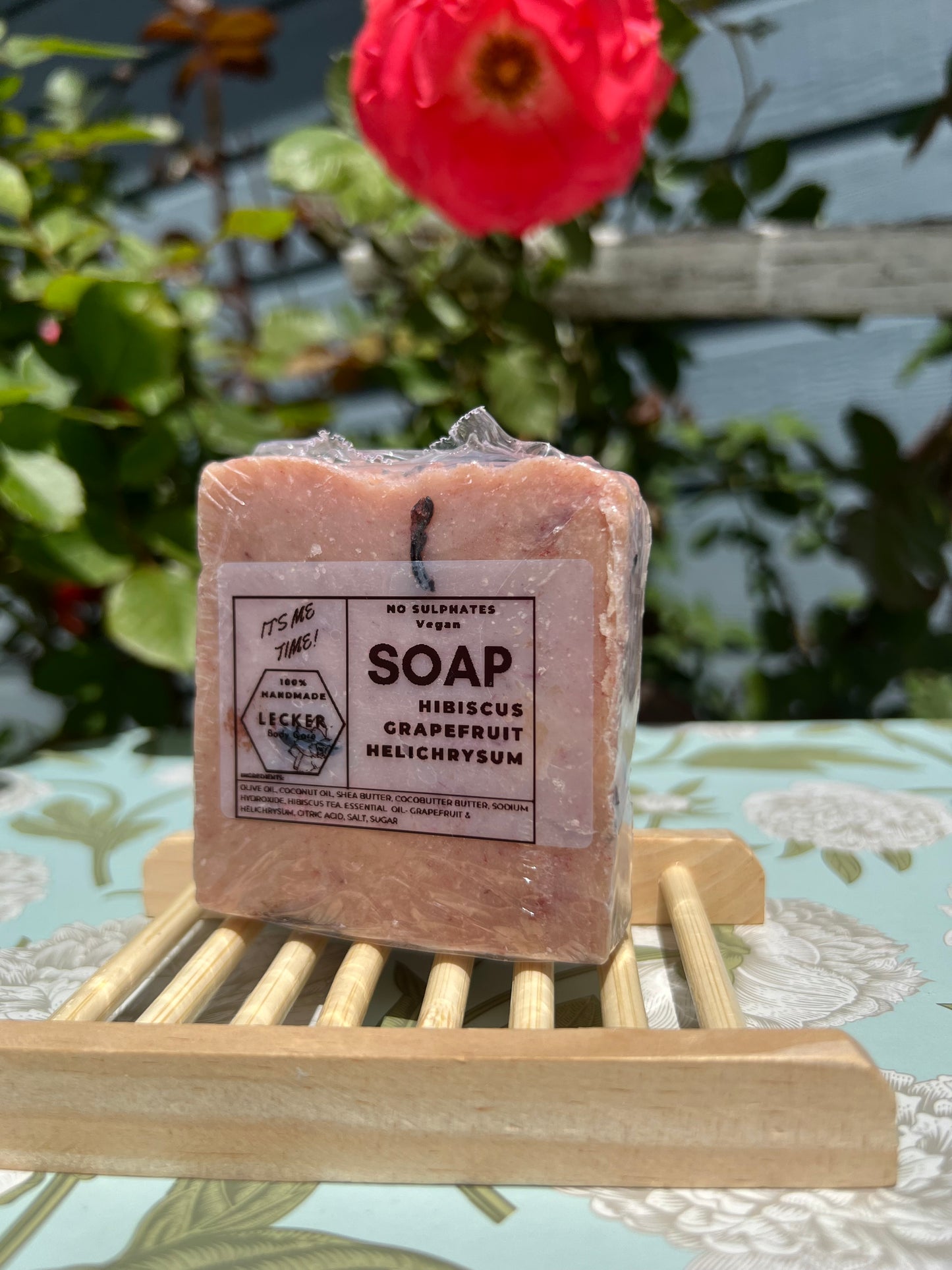Hibiscus Grapefruit & Helichrysum - Handcrafted Face Soap