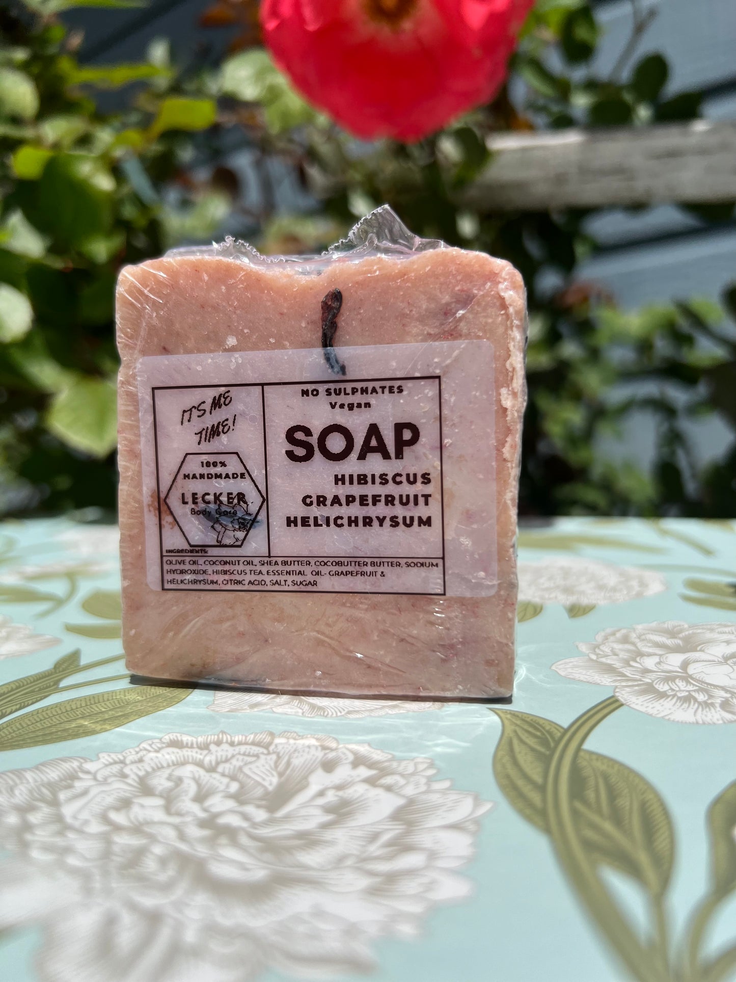 Hibiscus Grapefruit & Helichrysum - Handcrafted Face Soap