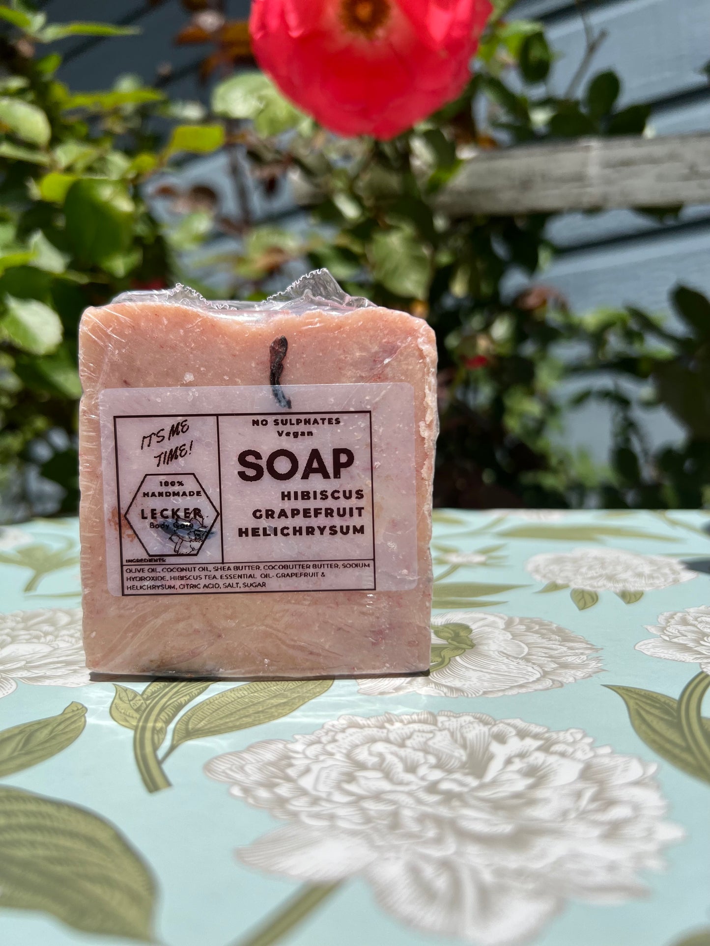 Hibiscus Grapefruit & Helichrysum - Handcrafted Face Soap